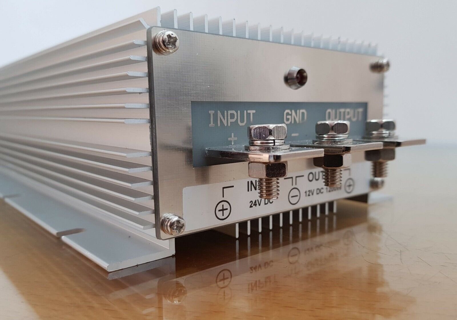 New Daygreen 24V To 12V 100A 1200W Heavy Duty Step Down Dc Dc Converter Inverter - Image 2